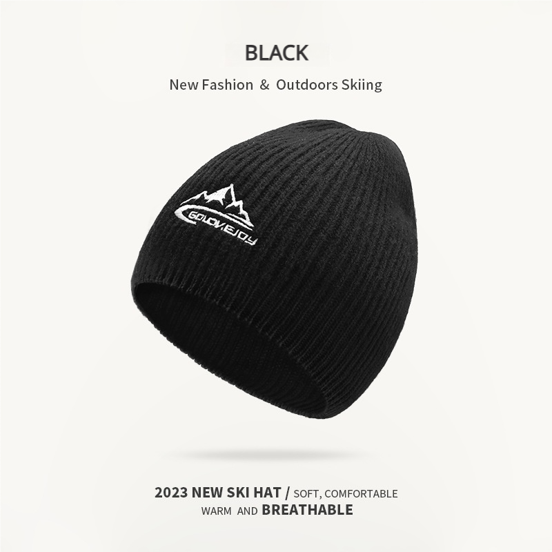 Cozy Knit Beanie Hat for Men and Women - Stylish & Warm with Visor - BPRunning